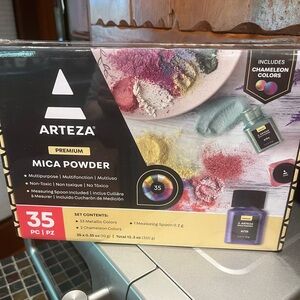 Arteza Premium Mica Powder Set - 35 Colors